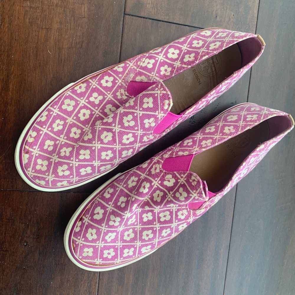 Tory Burch pink slip-ons size 10